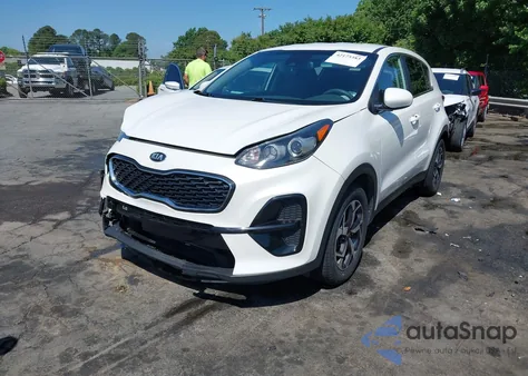 2021 Kia Sportage Lx z USA, uszkodzony, nr VIN KNDPM3AC1M7894309